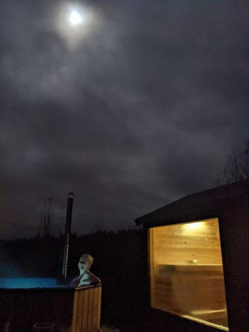 Secluded Private Cottage Hot-Tub, Sauna & Fire-Pit Carrick-on-Shannon Exterior photo