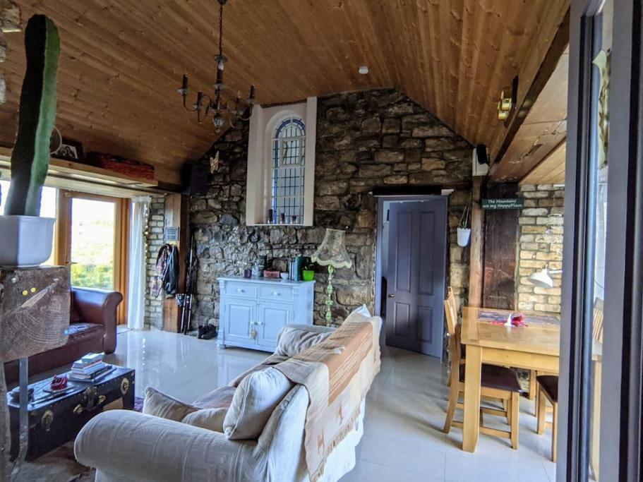 Secluded Private Cottage Hot-Tub, Sauna & Fire-Pit Carrick-on-Shannon Exterior photo