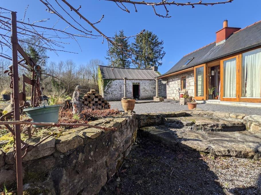 Secluded Private Cottage Hot-Tub, Sauna & Fire-Pit Carrick-on-Shannon Exterior photo